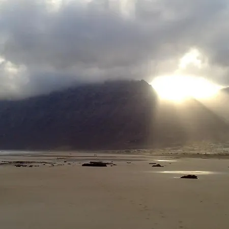 Acogedor En La Playa 公寓 *