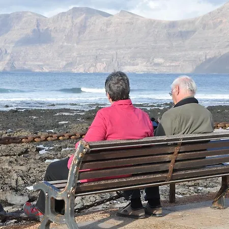 Acogedor En La Playa 公寓 法马拉